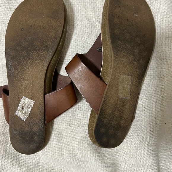 Brown Leather Sandals with Buckle - Picture 2 of 2